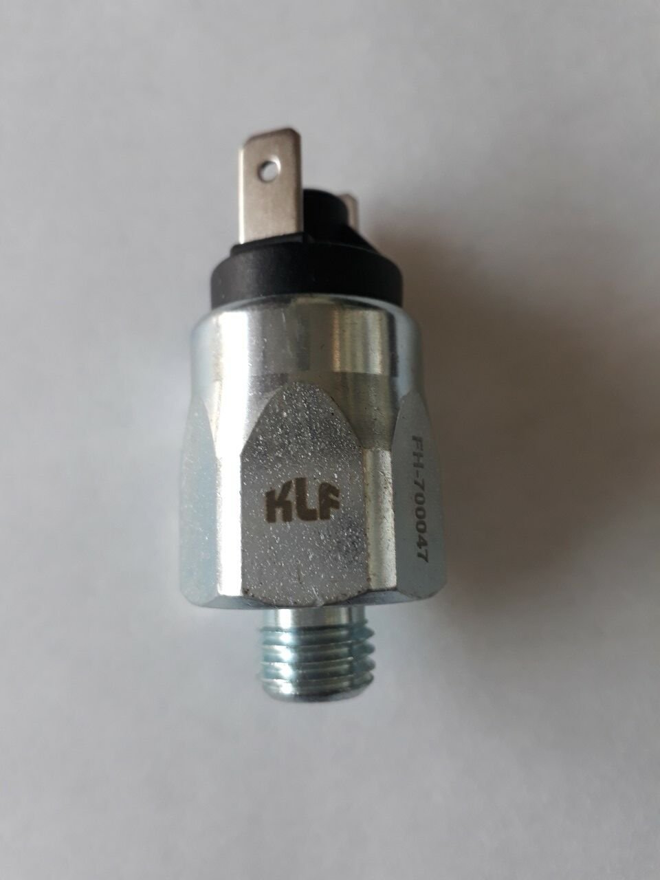 700047 TÜRK TRAKTÖR NEW HOLLAND BASINÇ MÜŞÜRİ