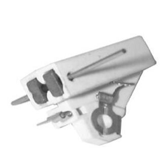 BH 1300 ALTERNATÖR KÖMÜR YUVASI 12V BUICK