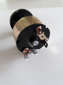 16700 KALORİFER ANAHTARI MAGIRUS MİNİBÜS