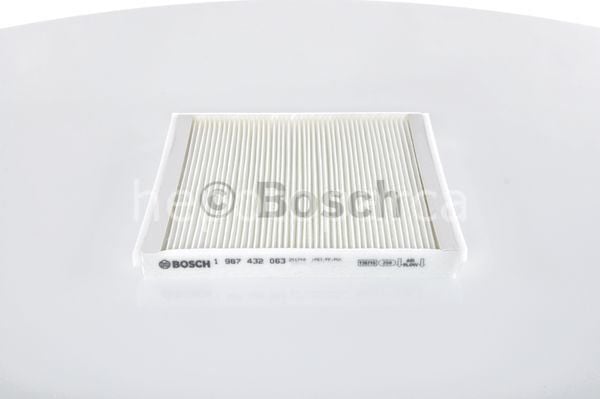 VOLVO S40 I 2.0 T 08.2001 - 01.2004  BOSCH POLEN FİLTRESİ