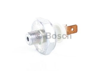 Yağ Basınç Uyarı ŞalteriSUZUKI; MAZDA; MITSUBISHI; Swift 1.3 Hatchback 200411 - ; 2 1.3 200706 - ; Getz 1.4 200509 - 200906; Matiz 0.8 i 200502 - 201012; 3 1.6 Hatchback 200310 - 200812; Aveo 1.2 Hatchback 200804 - 201112; Rio 1.4i Hatchback 200503 -