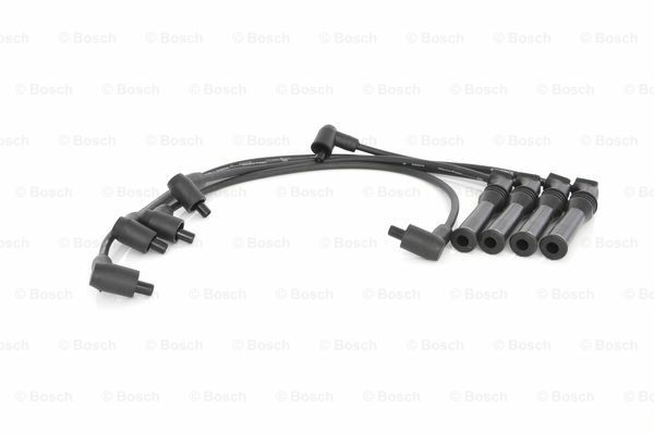 Buji Kablo SetiOPEL; Kadett 2.0 i (GTE) 198803 - 199108; Vectra 2.0 i 16V 199209 - 199508; Calibra 2.0 i 199006 - 199703; Vectra 2000 2.0 i 16V 4x4 198909 - 199208; Vectra 2000 2.0i 16V 198909 - 199208; Astra 2.0 i (GTE)  VAU 90350566; VAU 903505