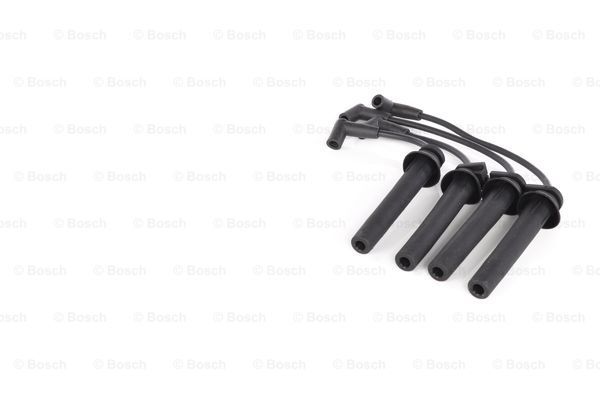 Buji Kablo SetiMINI (BMW) Cooper 200106 - 200711; One 1.6 i 200106 - 200611; Cooper S 200203 - 200407; Cooper Cabrio 200407 - 200807; One Cabrio 200407 - 200807; Cooper S Cabrio 200408 - 200807; John Cooper Works Cabrio 200408