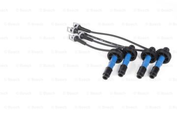 Buji Kablo SetiVOLVO; RENAULT S40 I 1.8 16V 199908 - 200401; V40 I 1.8 16V 199904 - 200406; V40 I 1.8 16V 199501 - 199907; V40 I 1.8 16V 199908 - 200404; S40 I 1.8 16V 199509 - 199907; V40 I 2.0 199601 - 199907; S40 I 1.6 16V 1999 VOL 1275603; VOL 12