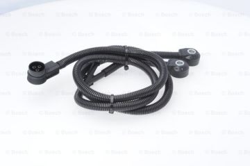 Vuruntu SensörüMERCEDES-BENZ 500 SL 198903 - 199208; SL 500 199309 - 199508; 500 SL 199209 - 199306; 500 SL 198909 - 199208; SL 500 199307 - 199509; SL 500 199509 - 200409; 500 SL 198909 - 199209 MB A0021538428; MB 00215