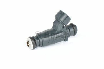 Benzin EnjektörüAUDI; VW (VOLKSWAGEN) A8 4.2 quattro 200211 - 200605; S4 4.2 Avant quattro 200303 - 200412; S4 4.2 Avant quattro 200411 - 200806; A6 4.2 quattro 200404 - 200605; S4 4.2 quattro 200303 - 200412; A6 4.2 Avant quattro 200503  VWW 0791335