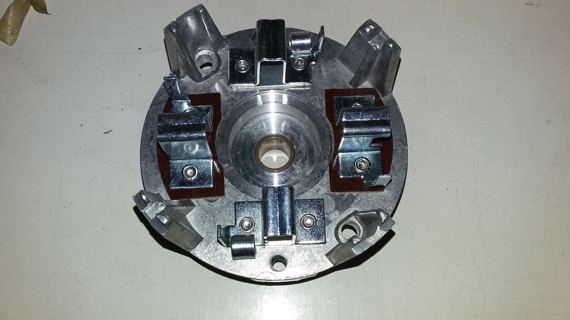 728  MARŞ OTOMATİK KAPAĞI  LEYLAND/MORRİS TR