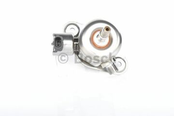 Yüksek Basınç PompasıMINI (BMW) Cooper S Cabrio 201003-; Cooper S Clubman 201003-201406; Cooper S Countryman 201009-201406; Cooper S Coupe 201109-; Cooper S Paceman 201303-201406; Cooper S Roadster 201202-; John Cooper Works  201207 BMW 13518605102